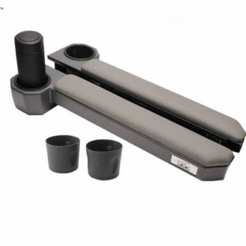 Organizator centralnej konsoli dla Toyoty Land Cruiser 70 — Praktyczne i uporządkowane przechowywanie