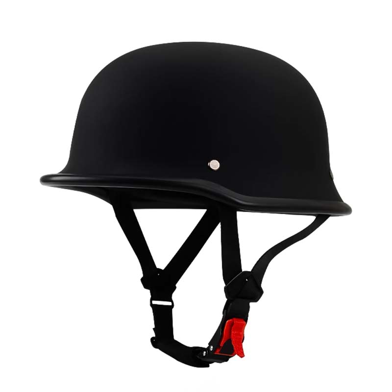 Cască Moto Stil Militar – Sobrietate și Siguranță