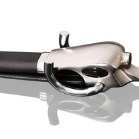 מנעול הגה עם מפתח – הגנה קומפקטית ודיסקרטית 