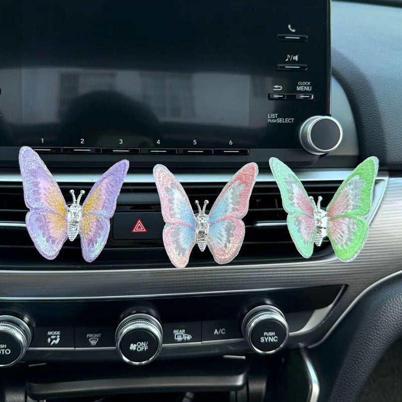 Bilparfymeklips Papillon – Eleganse og friskhet om bord 